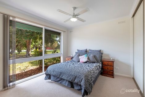 Property photo of 8 Pace Crescent Chelsea VIC 3196