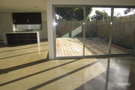 Property photo of 2/45 Stanley Avenue Mount Waverley VIC 3149
