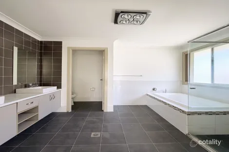 Property photo of 44D Weeroona Road Edensor Park NSW 2176