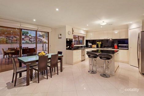 Property photo of 5 Woongarra Court Eltham VIC 3095