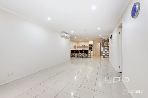 Property photo of 12 Mosman Way Craigieburn VIC 3064