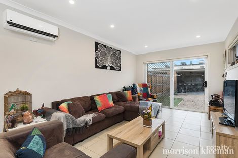 Property photo of 18 Courthouse Walk Doreen VIC 3754
