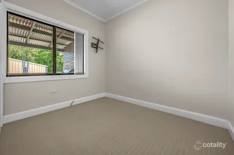 Property photo of 60 Kent Street Greta NSW 2334