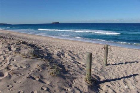 Property photo of 126 Scenic Drive Budgewoi NSW 2262