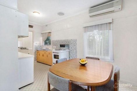 Property photo of 8 Cardiff Street Bentleigh East VIC 3165