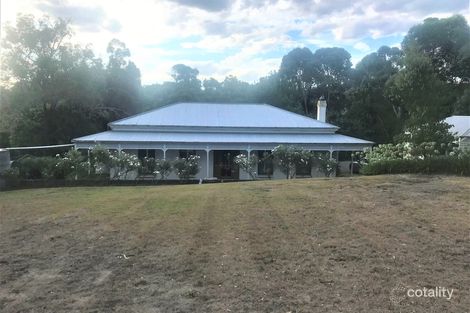 137 Quamby Rd, Guys Hill, VIC 3807