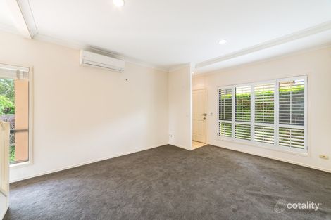 Property photo of 1/232 Arrabri Avenue Mount Ommaney QLD 4074