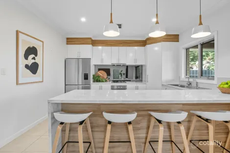 Property photo of 17 Weld Crescent Mount Barker SA 5251