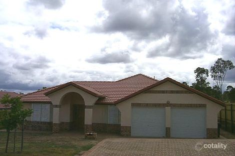 Property photo of 26 Bonneville Crescent Parkinson QLD 4115