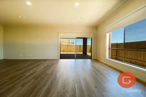 Property photo of 7 Fitzherbert Street Tarneit VIC 3029