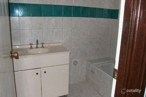 Property photo of 5 Bramble Place Macquarie Fields NSW 2564
