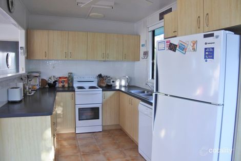 Property photo of 5 Henson Lane Yamba NSW 2464