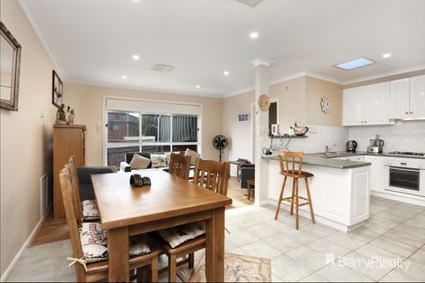 Property photo of 2/35 Rokewood Crescent Meadow Heights VIC 3048