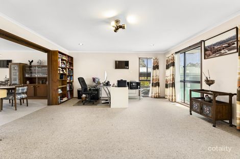 Property photo of 5 Samson Place Kambah ACT 2902