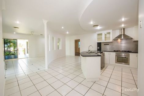 Property photo of 9 Douglas Crescent Rural View QLD 4740