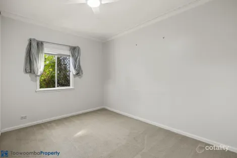 Property photo of 34 Llewellyn Street Centenary Heights QLD 4350