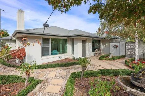 24 Chaucer St, Hamilton, VIC 3300