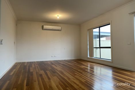 Property photo of 3/72 Fox Street St Albans VIC 3021