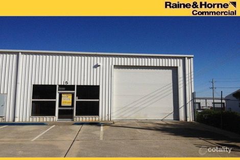 2/6 Sleigh Pl, Hume, ACT 2620