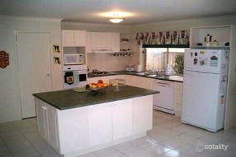 Property photo of 18 Canterbury Close Narre Warren VIC 3805