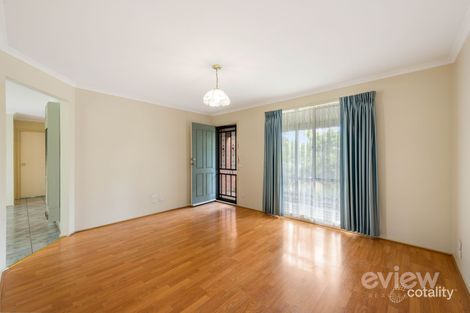 Property photo of 4 Carmarthen Close Werribee VIC 3030