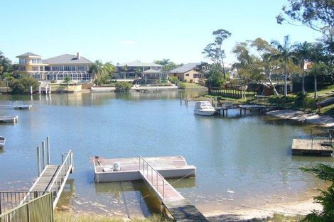 18 Forster Ave, Bundall, QLD 4217