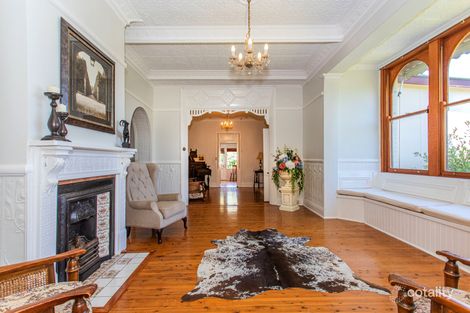 Property photo of 34 Lachlan Street Cowra NSW 2794