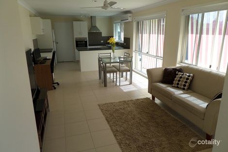 Property photo of 1/21 Coventry Court Labrador QLD 4215