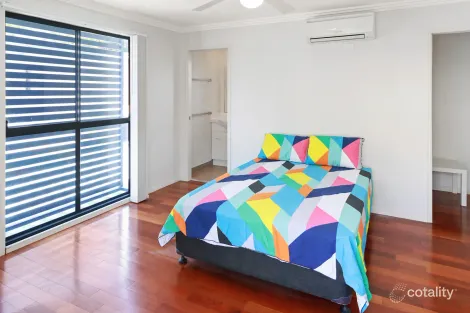 41 Warren St, St Lucia, QLD 4067