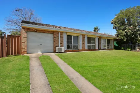 25 Fenton Cres, Minto, NSW 2566