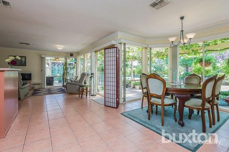 Property photo of 3 Butler Court Highton VIC 3216