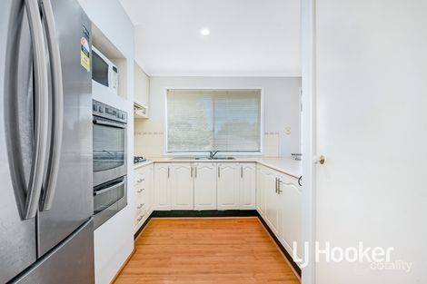 Property photo of 31 James Wyman Place Hampton Park VIC 3976