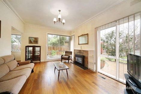 Property photo of 64 Hall Street Ormond VIC 3204
