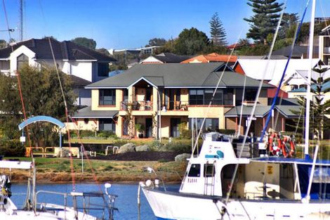 Property photo of 9 The Strand Bunbury WA 6230