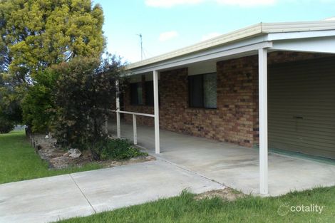 46 FURNESS CRES, WARWICK, QLD 4370