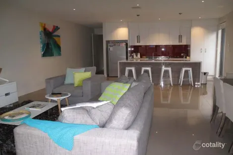 Property photo of 6A Walsh Street Ormond VIC 3204