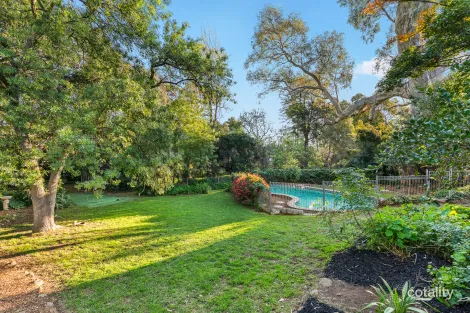 Property photo of 22 Ayr Avenue Torrens Park SA 5062
