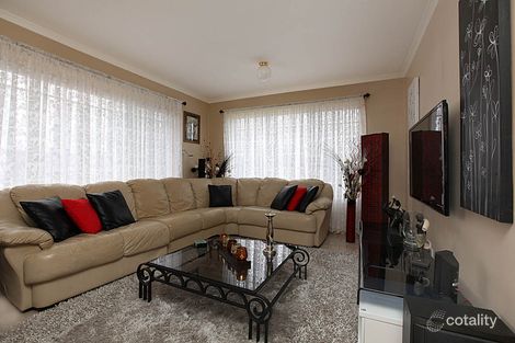 Property photo of 17 Tomkin Court Altona Meadows VIC 3028