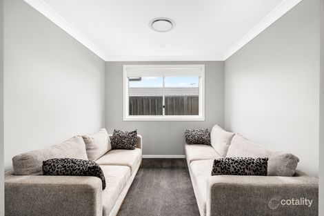 Property photo of 20 Circinus Street Austral NSW 2179