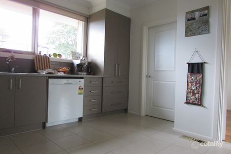 Property photo of 13 Broughton Avenue Croydon VIC 3136