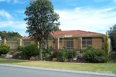 Property photo of 17 Pioneer Drive Yangebup WA 6164