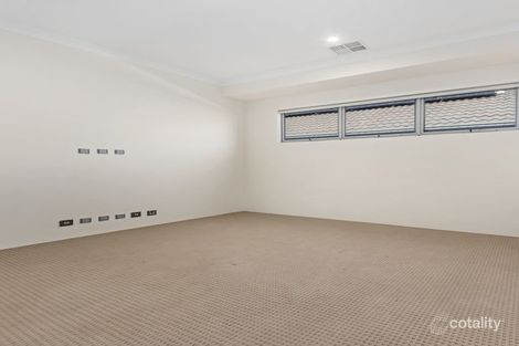 Property photo of 8 Craster Way Wellard WA 6170