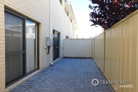 11/11 Redcliffe St, East Cannington, WA 6107
