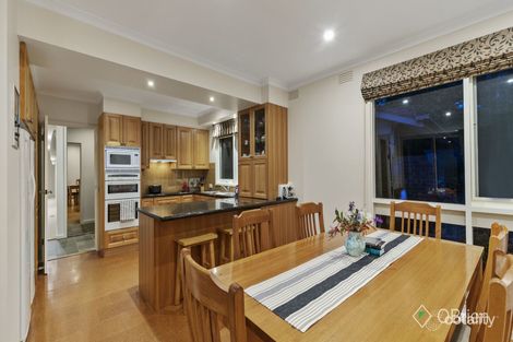 Property photo of 19 Inglis Road Berwick VIC 3806