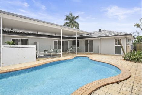 Property photo of 4 Beecroft Place Robina QLD 4226