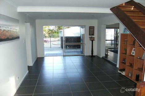 Property photo of 8 Gladstone Parade Moffat Beach QLD 4551