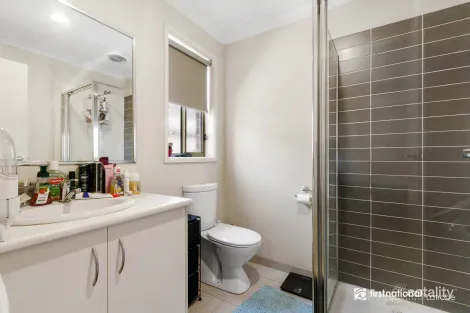 Property photo of 8 Roscommon Drive Traralgon VIC 3844