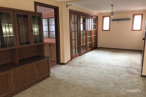 Property photo of 29 Phelps Crescent Bradbury NSW 2560