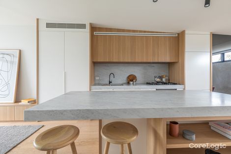 Property photo of 203/2 Oban Place South Yarra VIC 3141