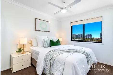 Property photo of 4/62 Imperial Parade Labrador QLD 4215